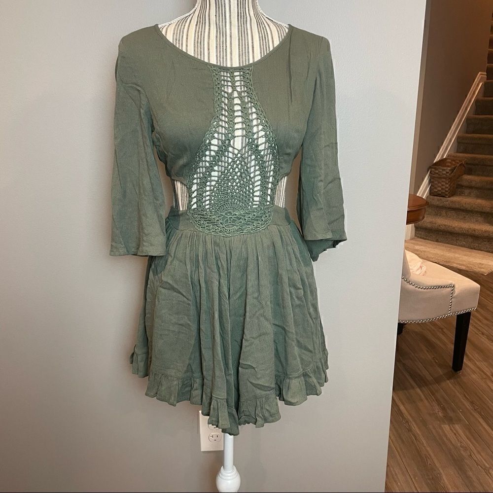 Illa Illa Green Cutout Romper Small
